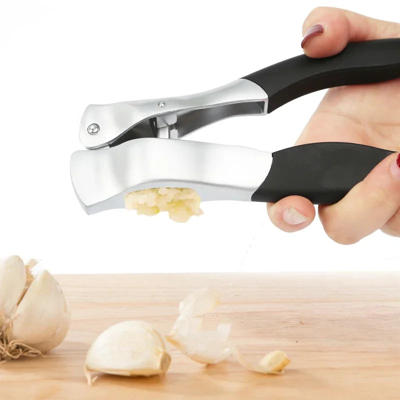 Kitchen Garlic Press Manual Garlic Masher Stainless Steel Press Chopping Garlic Tool Vegetable Home Gadget Accessories